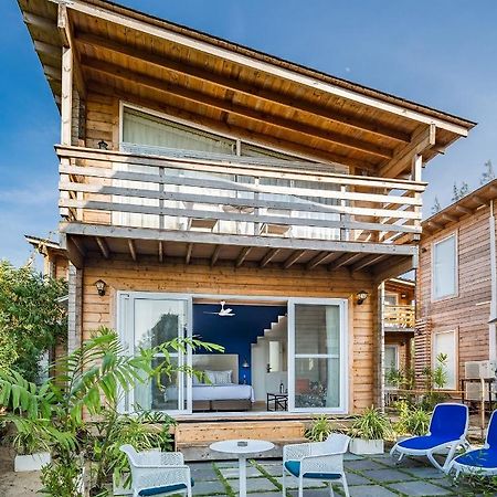 Living Room Beach Resort Morjim Exterior foto