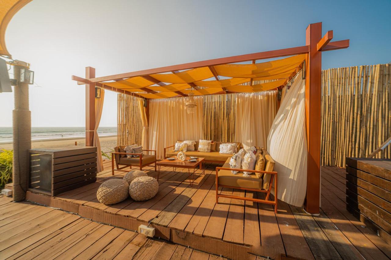 Living Room Beach Resort Morjim Exterior foto